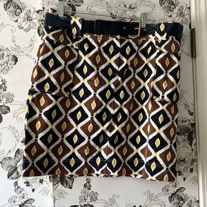 Adorable Tory Burch cotton skirt with navy belt